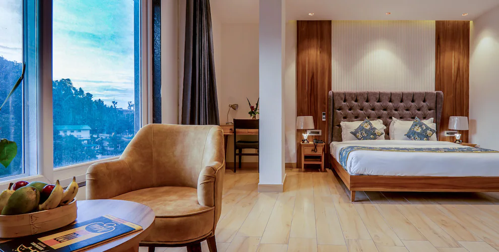 Deluxe Room (Garden Facing)