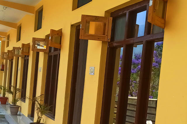 Deluxe Room (Garden Facing)