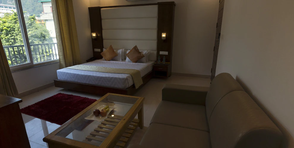 PRESIDENTAL SUITE
