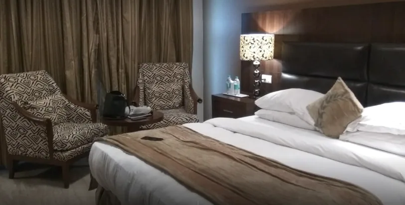 PRESIDENTAL SUITE